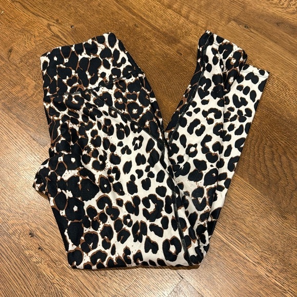 Betsy Johnson Women’s Leggings Brown and White Size Small - Picture 1 of 4